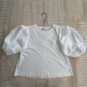 Zara Embroidered Ballon Eyelet Sleeve Cropped Top/T-Shirt White Size Small
